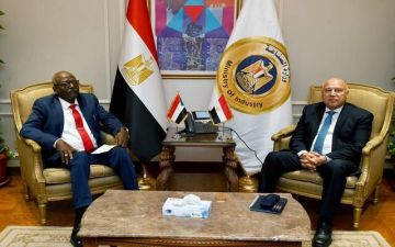 النقل المصرية: تعاون مع السودان لصيانة الكباري وتوسيع طاقات ميناء وادي حلفا النقل المصرية: تعاون مع السودان لصيانة الكباري وتوسيع طاقات ميناء وادي حلفا