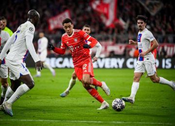  بسبب الجماهير .. بيان غاضب من بايرن ميونخ ضد شرطة باريس وتهديد بالتصعيد