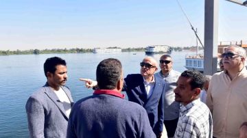 محافظ الأقصر يتفقد أعمال تطوير كورنيش إسنا وتجهيزات إقامة المدينة الجديدة محافظ الأقصر يتفقد أعمال تطوير كورنيش إسنا وتجهيزات إقامة المدينة الجديدة