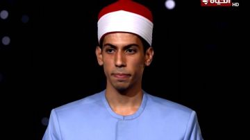 وزير الأوقاف يعانق الخاسر من برنامج دولة التلاوة اليوم.. فيديو