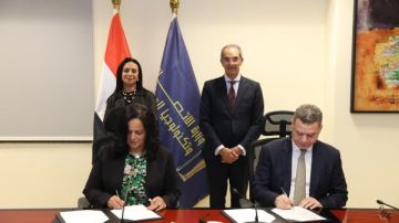 وزيرا الاتصالات والتضامن يشهدان توقيع بروتوكول تعاون بين إيتيدا وشركة دي إكس سي تكنولوجي