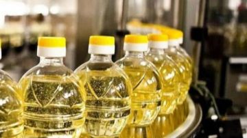 سعر الزيت في التموين خلال شهر نوفمبر 2025 سعر الزيت في التموين خلال شهر نوفمبر 2025