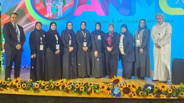 كوثر محمود: الممرضات والقابلات يشكلن العمود الفقري لأنظمة الرعاية الصحية