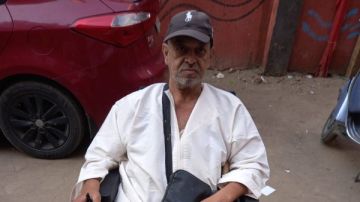 مسن من ذوي الإعاقة: سعيد بمشاركتي في انتخابات مجلس النواب .. فيديو وصور