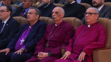 130 عاما من الريادة.. رئيس الكنيسة الأسقفية يشارك الاحتفال بمسيرة دار الإفتاء المصرية 130 عاما من الريادة.. رئيس الكنيسة الأسقفية يشارك الاحتفال بمسيرة دار الإفتاء المصرية