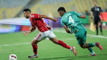 بسبب السوبر المصري.. تحذير شديد اللهجة من الخطيب لـ نجوم الأهلي