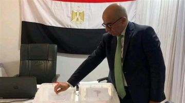 توافد المصريين في جوبا للتصويت في انتخابات النواب توافد المصريين في جوبا للتصويت في انتخابات النواب