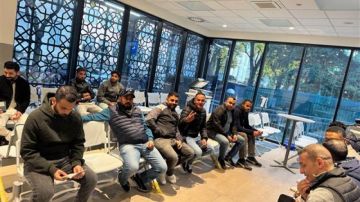 سفير مصر بإيطاليا: إقبال كبير على انتخابات مجلس النواب.. المصريون قطعوا 500 كيلومتر للتصويت