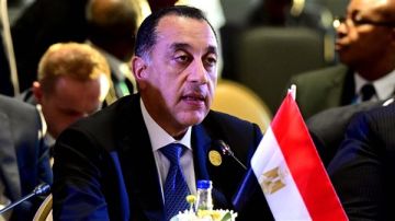 مدبولي: أثبتت الأزمات في قارتنا أن الأمن الأفريقي هو أمن أوروبي أيضا مدبولي: أثبتت الأزمات في قارتنا أن الأمن الأفريقي هو أمن أوروبي أيضا