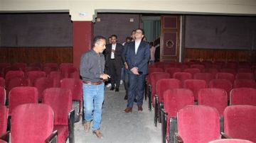 هنو يوجه بسرعة تطوير سينما ديانا ورفع كفاءتها وتحويلها إلى سينما ومسرح هنو يوجه بسرعة تطوير سينما ديانا ورفع كفاءتها وتحويلها إلى سينما ومسرح