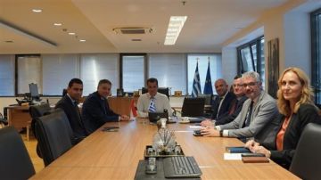 وزير الهجرة اليوناني: العمالة المصرية هي الأكفأ والأنسب للسوق اليونانية وزير الهجرة اليوناني: العمالة المصرية هي الأكفأ والأنسب للسوق اليونانية