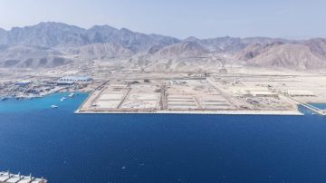 النقل تستعرض تقدم أعمال إنشاء المحطة متعددة الأغراض بميناء سفاجا البحري