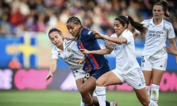 برشلونة يحسم كلاسيكو السيدات أمام ريال مدريد برباعية