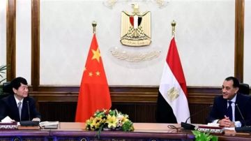 رئيس الوزراء يثمن قرارات زيادة الاستثمارات الصينية بالصناعية بـ اقتصادية لقناة السويس 