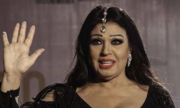 فيفي عبدة تنعي إسماعيل الليثي: ربنا يجمعه بأبنه فيفي عبدة تنعي إسماعيل الليثي: ربنا يجمعه بأبنه