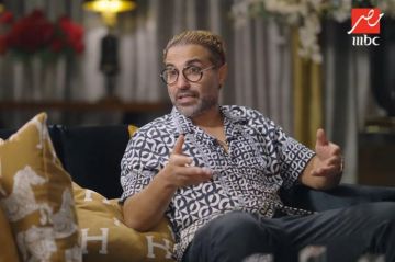 أحمد فهمي: السوشيال ميديا خربت حياتنا وحولتنا لعبيد للشاشة السوداء أحمد فهمي: السوشيال ميديا خربت حياتنا وحولتنا لعبيد للشاشة السوداء