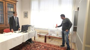 المصريون في هولندا يواصلون التصويت في انتخابات مجلس النواب 2025 (صور)