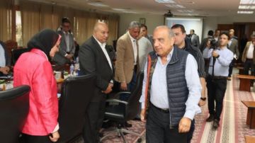 وزير الكهرباء يتفقد محطة توليد النوبارية بالبحيرة وزير الكهرباء يتفقد محطة توليد النوبارية بالبحيرة