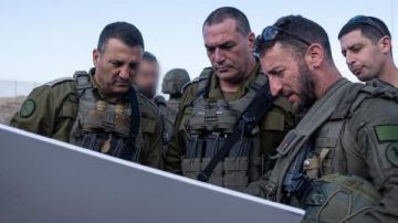 الجيش الإسرائيلي يعلن مقتل 13 من عناصر حماس في غارة على مخيم عين الحلوة