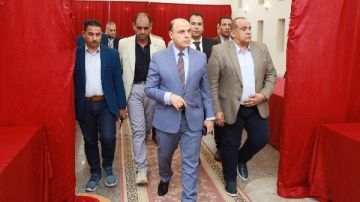 محافظ كفر الشيخ يتفقد تجهيزات مقر لجنة تسليم مظاريف الانتخابات.. صور