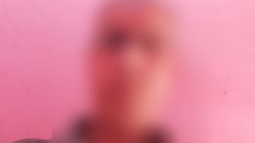 أنقذه من الموت.. قصة أب من أسيوط اقترض لعلاج ابنه من السرطان فبات مهددا بالسجن