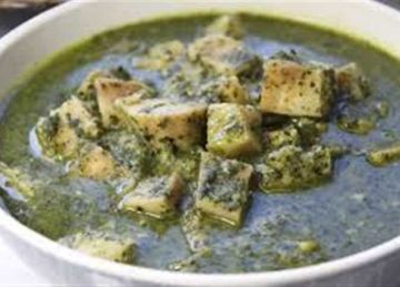 اقتصادي مع الأرز الأبيض.. طريقة عمل القلقاس بربع كيلو لحمة فقط