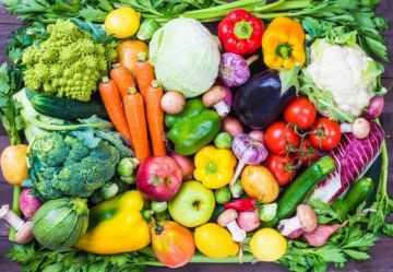 الطماطم بـ 12 والخيار بـ 18جنيها.. أسعار الخضر والفاكهة في الأسواق اليوم الأحد 16 نوفمبر 2025 الطماطم بـ 12 والخيار بـ 18جنيها.. أسعار الخضر والفاكهة في الأسواق اليوم الأحد 16 نوفمبر 2025