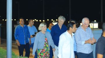 بني سويف تستضيف فوجا من السياح الإنجليز والآيسلنديين بجولة على الكورنيش بني سويف تستضيف فوجا من السياح الإنجليز والآيسلنديين بجولة على الكورنيش