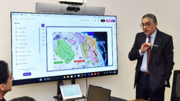 حسام هيبة: الدولة حريصة على جذب استثمارات عالية القيمة حسام هيبة: الدولة حريصة على جذب استثمارات عالية القيمة