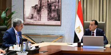 رئيس الوزراء المصري: الدولة تستهدف جذب المزيد من أعداد السائحين