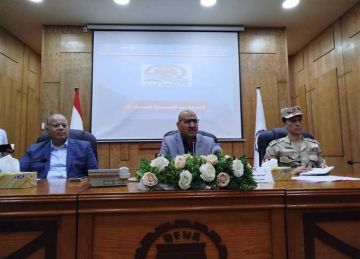 سكرتير عام قنا يبحث الاستعدادات النهائية للتدريب العملي صقر 160 لمجابهة الأزمات والكوارث