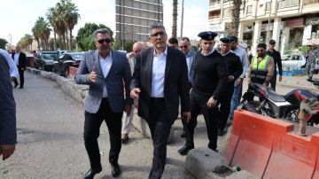 محافظ الجيزة يتفقد المسارات البديلة لمواقع أعمال مترو الهرم محافظ الجيزة يتفقد المسارات البديلة لمواقع أعمال مترو الهرم