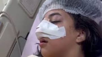 محاكمة طالبات التجمع.. محامي كارما: موكلتي تعاني بسبب الواقعة من بكاء متكرر وعزلة إجتماعية محاكمة طالبات التجمع.. محامي كارما: موكلتي تعاني بسبب الواقعة من بكاء متكرر وعزلة إجتماعية