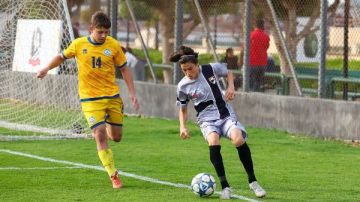 منتخب كازاخستان يفوز على دوناتيللو أوديني الإيطالي في بطولة الأهلي للناشئين