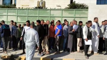 بدء تصويت المصريين بالأردن في اليوم الثاني من انتخابات مجلس النواب بدء تصويت المصريين بالأردن في اليوم الثاني من انتخابات مجلس النواب