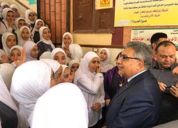 محافظ الدقهلية يوجه بنشر فيديو احتفالات العيد القومي ومعركة المنصورة على المدارس