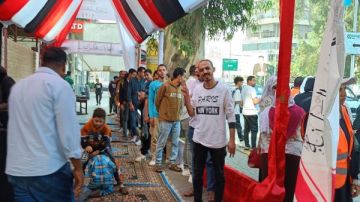 إقبال متوسط من الشباب بانتخابات مجلس النواب بمحافظة الجيزة .. فيديو و صور