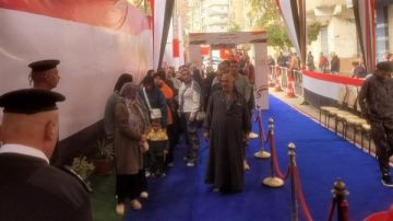 توافد المواطنين للمشاركة في انتخابات مجلس النواب بالشرقية