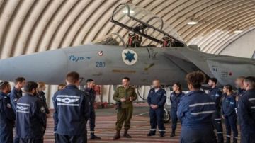 طوفان تجسس يزلزل تل أبيب.. اختراقات كبرى لقواعد سلاح الجو الإسرائيلي