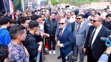 محافظ كفر الشيخ يتفقد عددا من لجان الانتخابات بدسوق صور