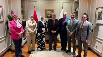 وزير التعليم العالي يشيد بالأداء المتميز للإدارة العامة للاتصال السياسي والشؤون البرلمانية بالوزارة