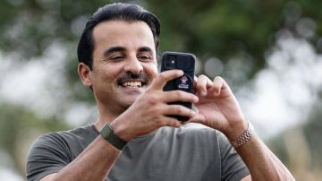 بعد تريند آيفون 13 الخاص بـ أمير قطر.. الهاتف ليس iPhone 13