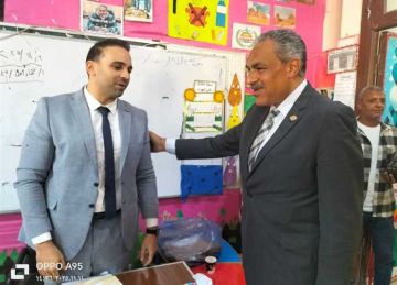 سكرتير عام مطروح يتفقد لجان الانتخابات بالكيلو 7 سكرتير عام مطروح يتفقد لجان الانتخابات بالكيلو 7