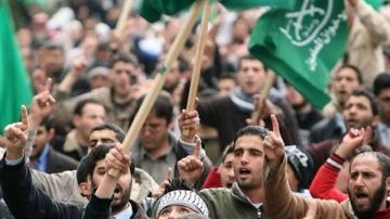 لماذا قررت أمريكا الآن تصنيف بعض فروع الإخوان منظمة إرهابية؟