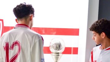 الزمالك يضم آدم وآسر نجلي الراحل محمد صبري لقطاع الناشئين ويستقبلهما