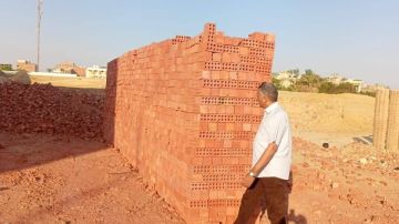 حملات مكثفة في القصير لإزالة الإشغالات ورصد المتغيرات الميدانية تنفيذا لتوجيهات محافظ البحر الأحمر