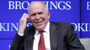 مدير وكالة الاستخبارات الأمريكية الأسبق: كنت بدخن الحشيش خلال فترة شبابي في مصر