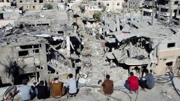 الألسكو تطالب بتحرك عاجل لدعم الطلاب والمعلمين في الأراضي المحتلة الألسكو تطالب بتحرك عاجل لدعم الطلاب والمعلمين في الأراضي المحتلة