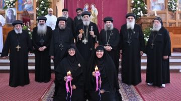 البابا تواضروس يرسم 6 راهبات جديدات في أديرة مصر وأمريكا صور