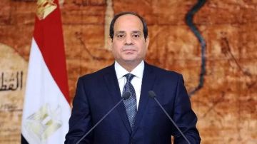 الرئيس السيسي: التزام المصريين بالعمل الواعي مفتاح تحقيق الإنجازات المستقبلية للبلاد